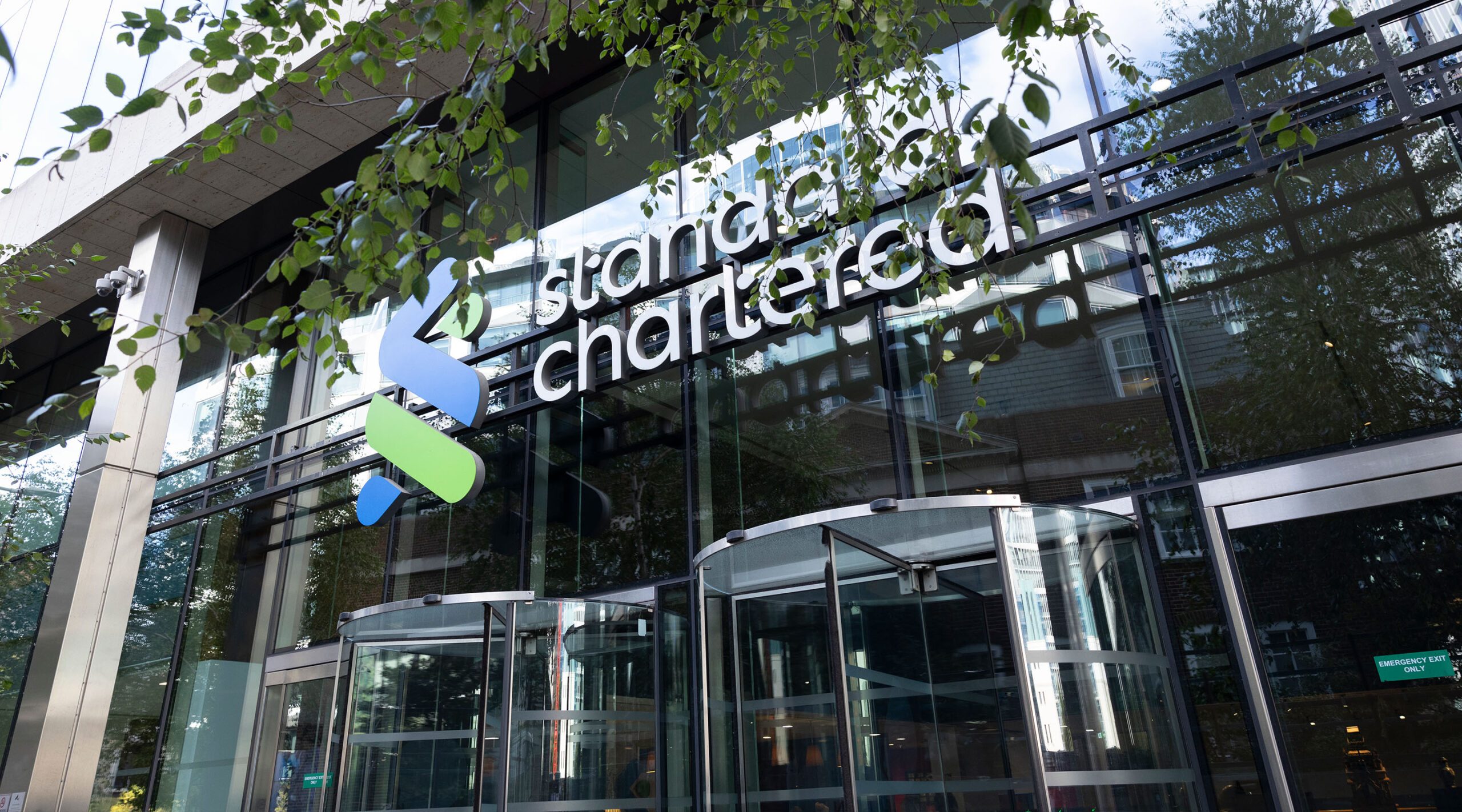 Standard Chartered and HSBC settle the first live interbank transaction on Swift's blockchain ledger